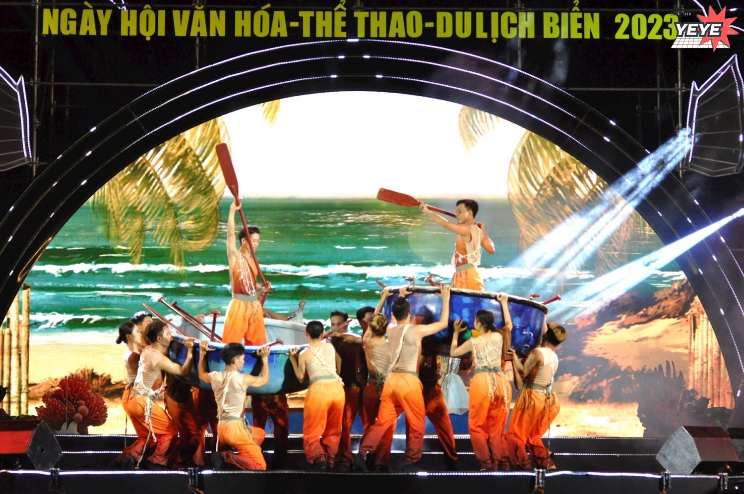 Cho thuê sân khấu tại Tam Kỳ Quãng Nam, màn hình LED, nhà bạt